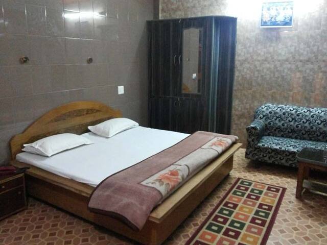 Hotel Natraj Palace, Una 4